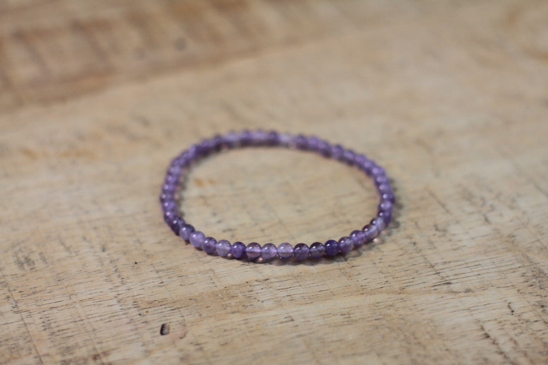 Armband Lichte Amethist 4mm